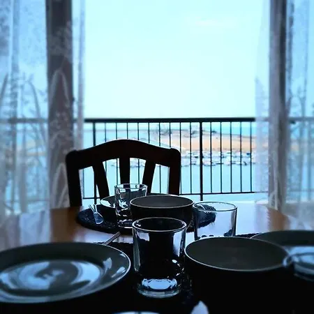 Un Salto Y A La Playa *