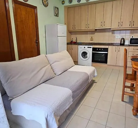 Un Salto Y A La Playa * Torrevieja